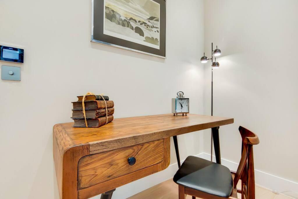 11 Borough - Bright & Spacious 2-bed Near Bridge Londen
