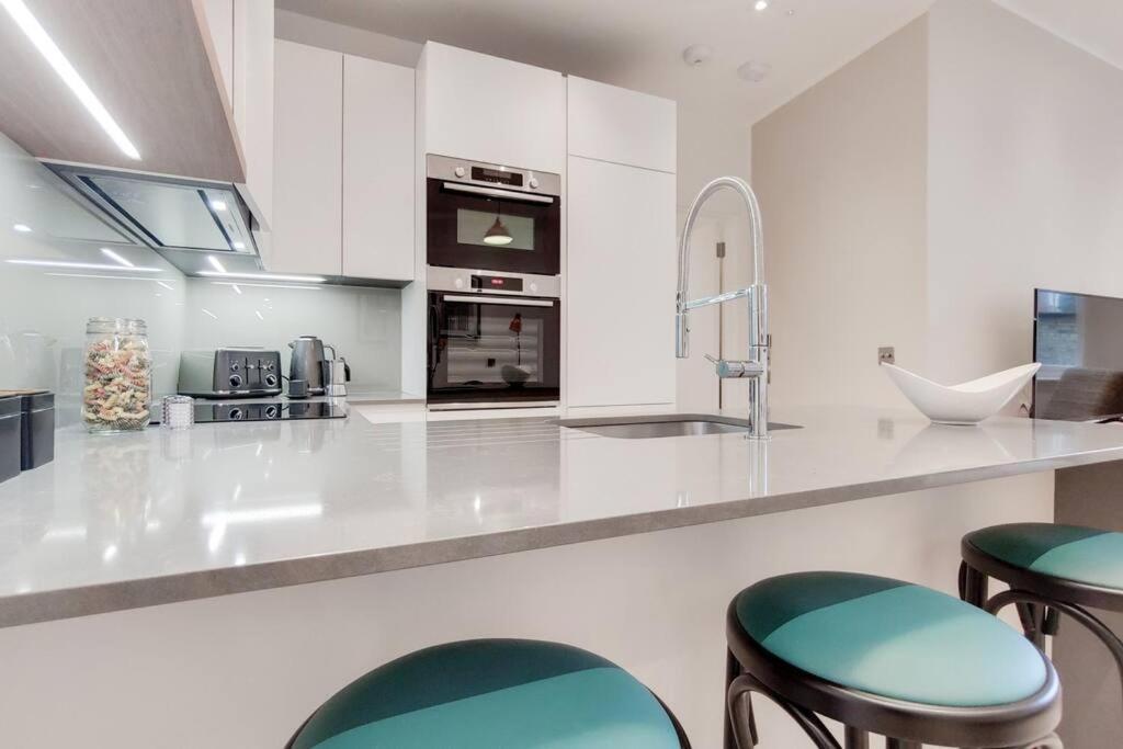 Appartement 11 Borough - Bright & Spacious 2-bed Near Bridge *