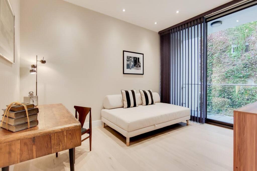 Appartement 11 Borough - Bright & Spacious 2-bed Near Bridge Londen