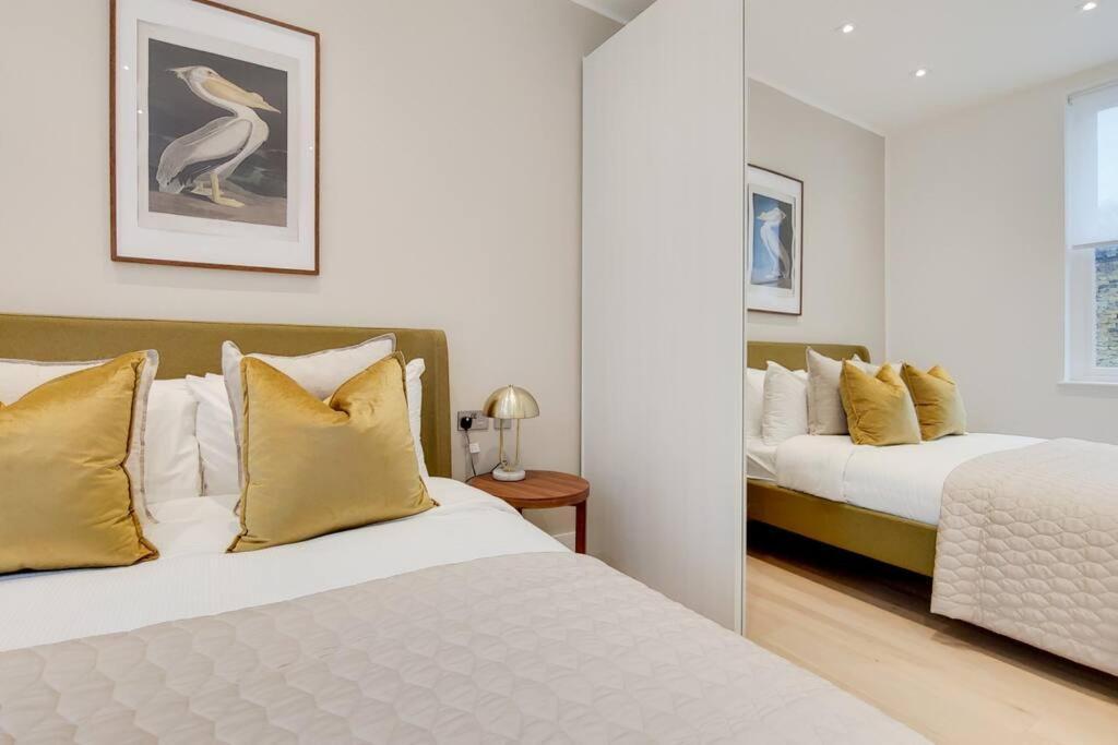 11 Borough - Bright & Spacious 2-bed Near Bridge Appartement Londen