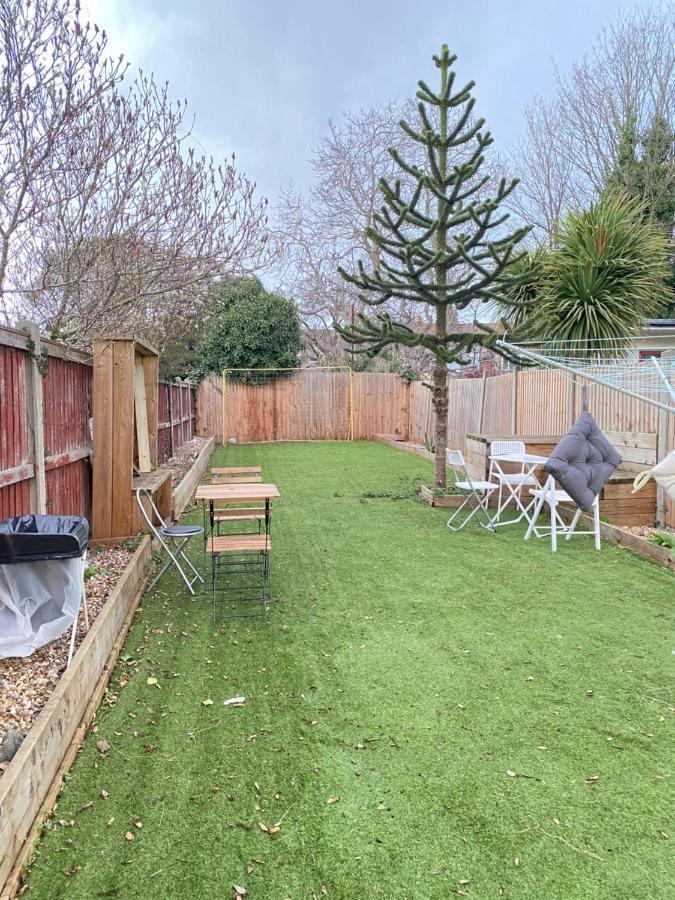 Cozy En-suite Near Stratford Londres