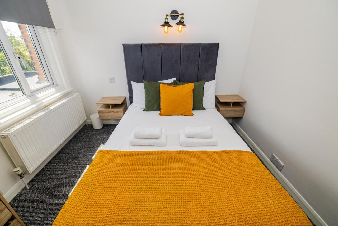Woodford Hotel 3*