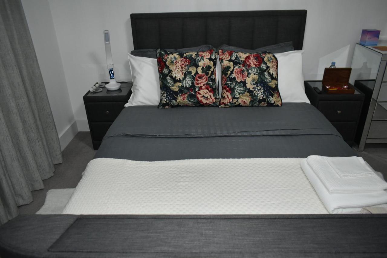 Habitación en casa particular A Private En-suite Bedroom In Bromley-by-bow Londres
