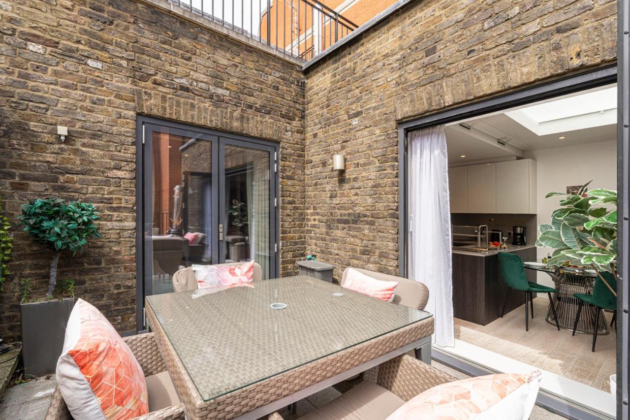 Grosvenor Mayfair Apartment *