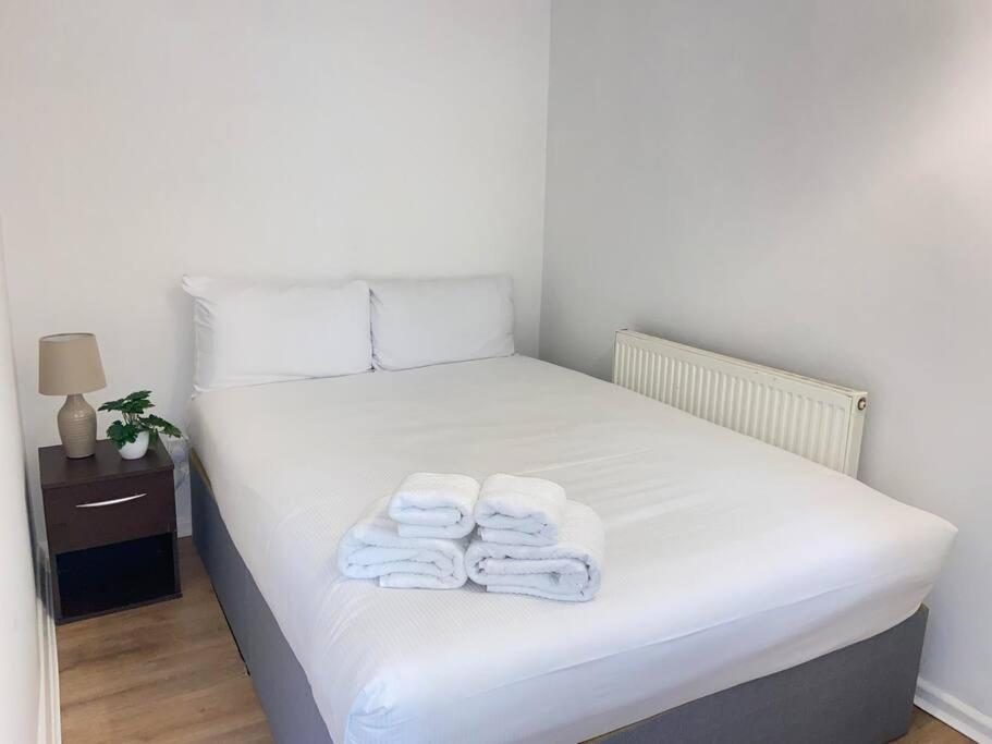 Apartamento Stylish & Tranquil Flat With Excellent Connections Londres