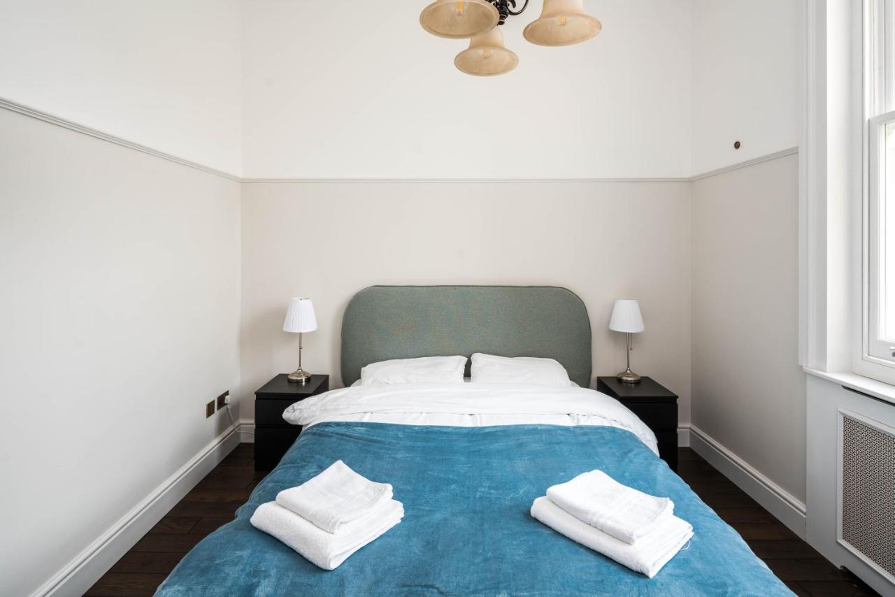 4 Bedroom House Up To 10 People At Heart Of Kensington And Chelsea Appartement Londres