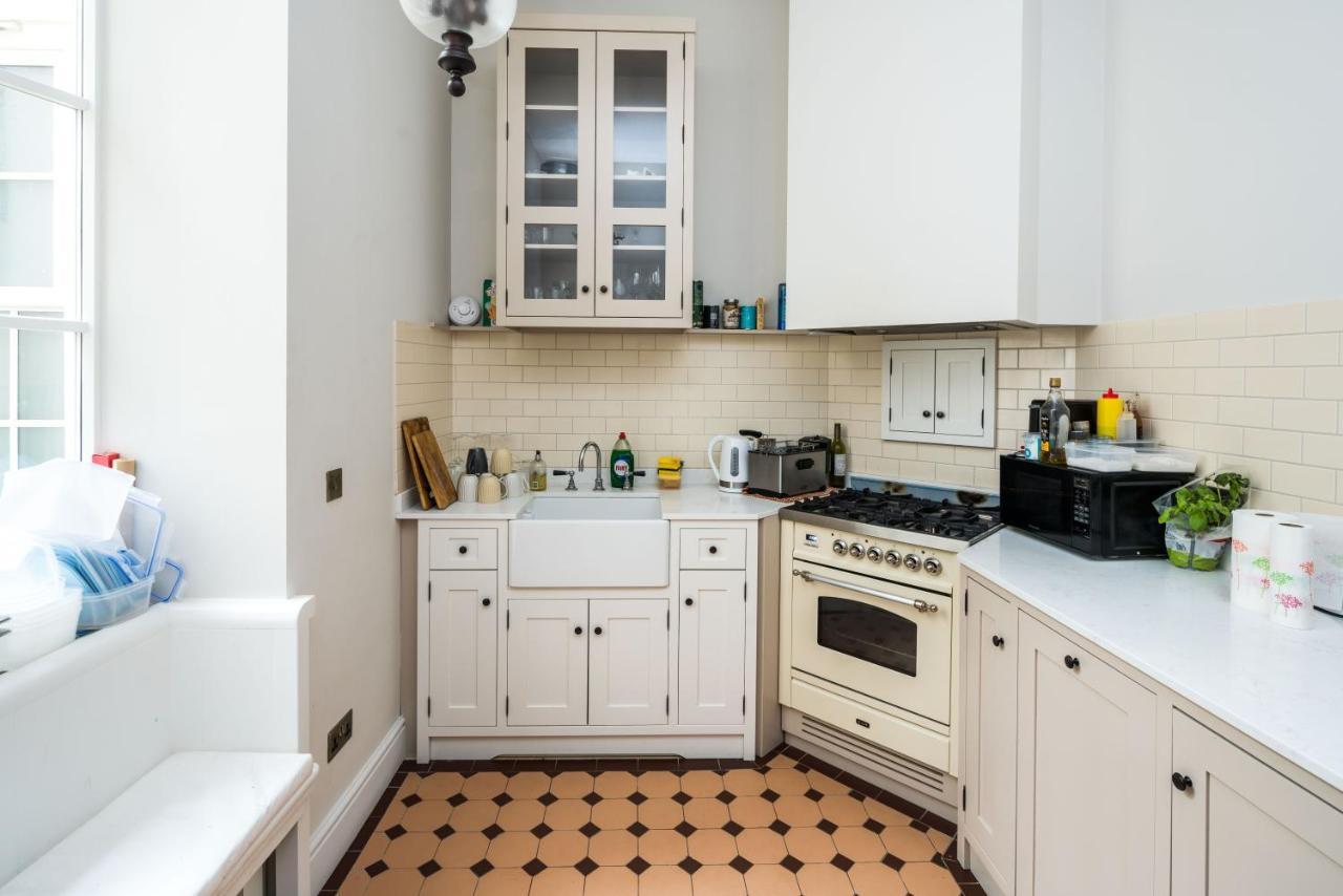 4 Bedroom House Up To 10 People At Heart Of Kensington And Chelsea Appartement *