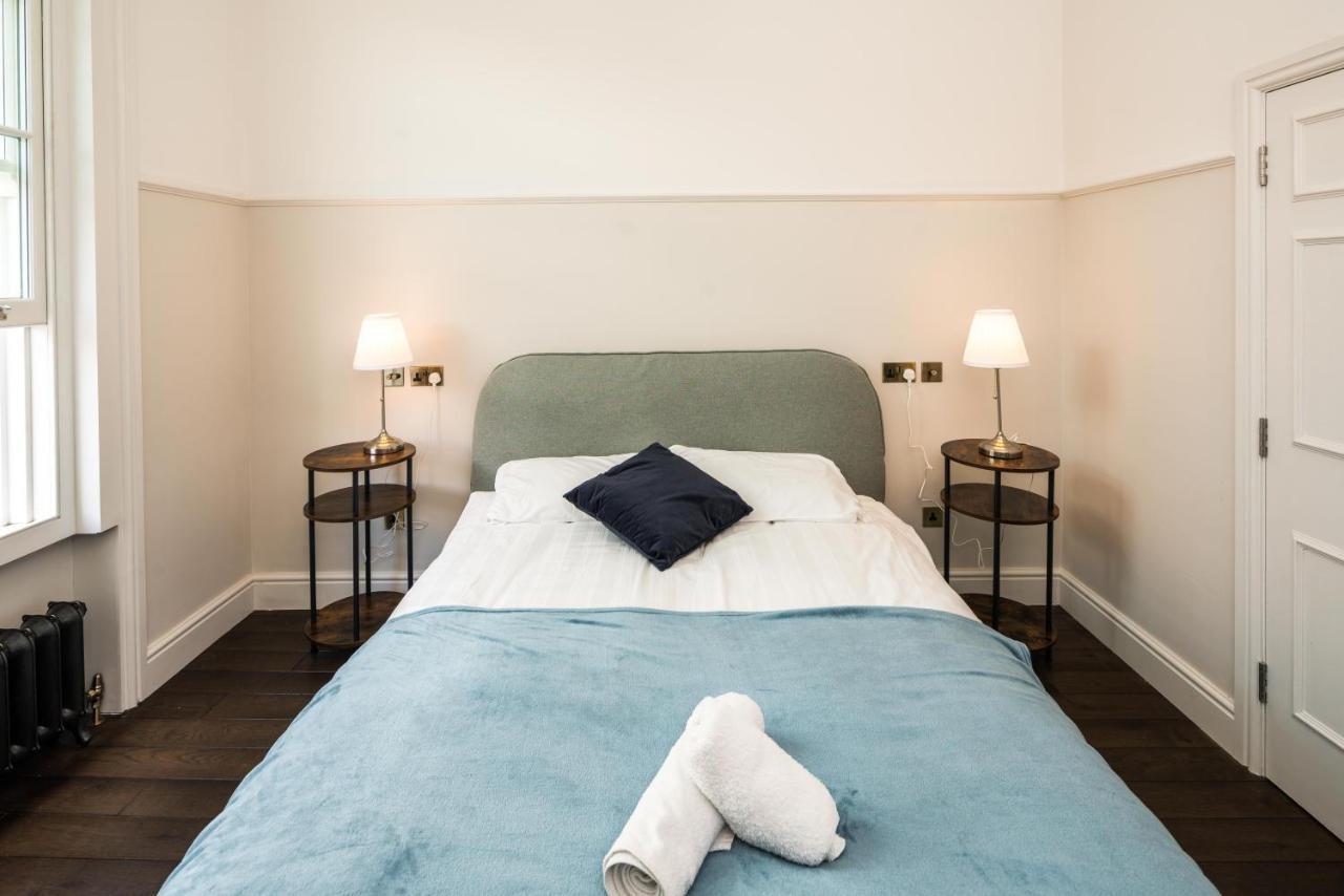 Appartement 4 Bedroom House Up To 10 People At Heart Of Kensington And Chelsea