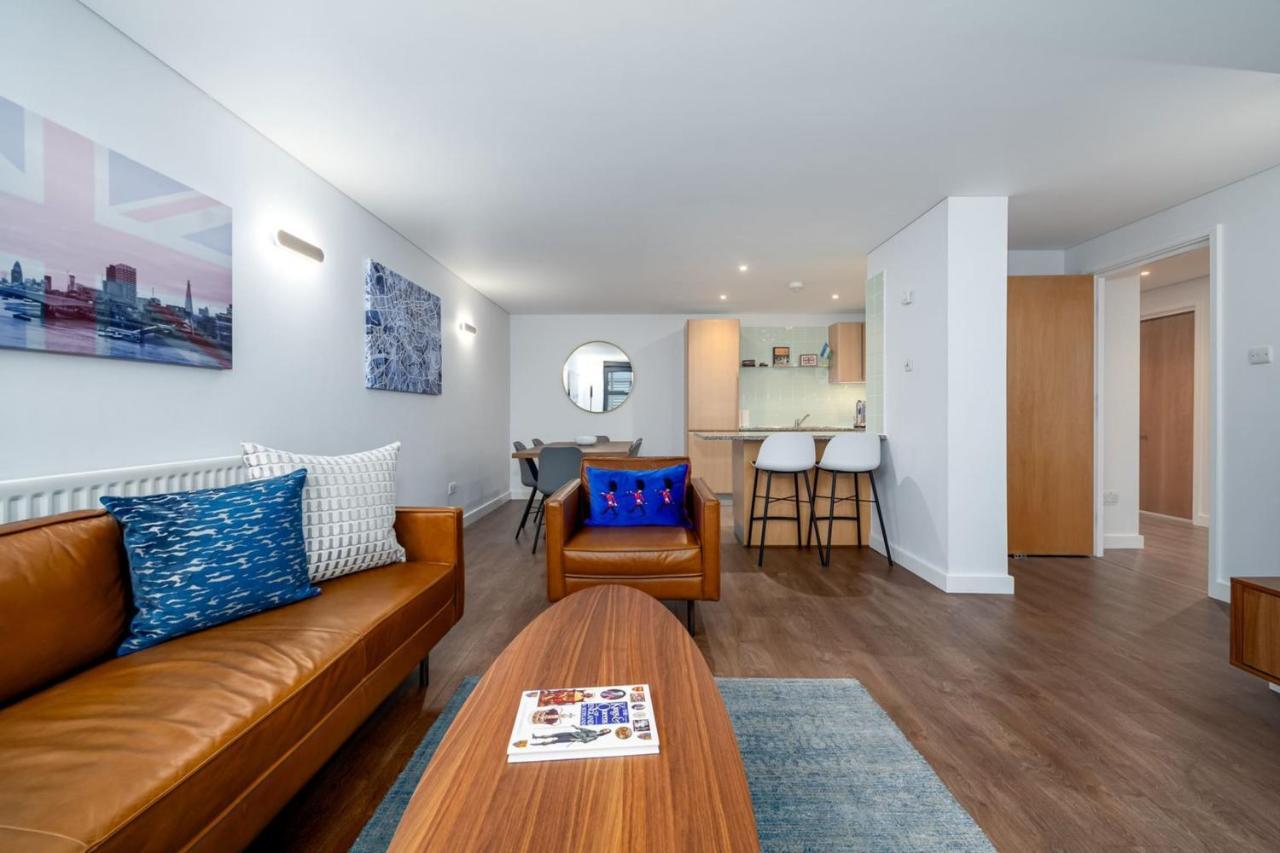 Modern & Spacious 2 Bedroom In Apartamento
