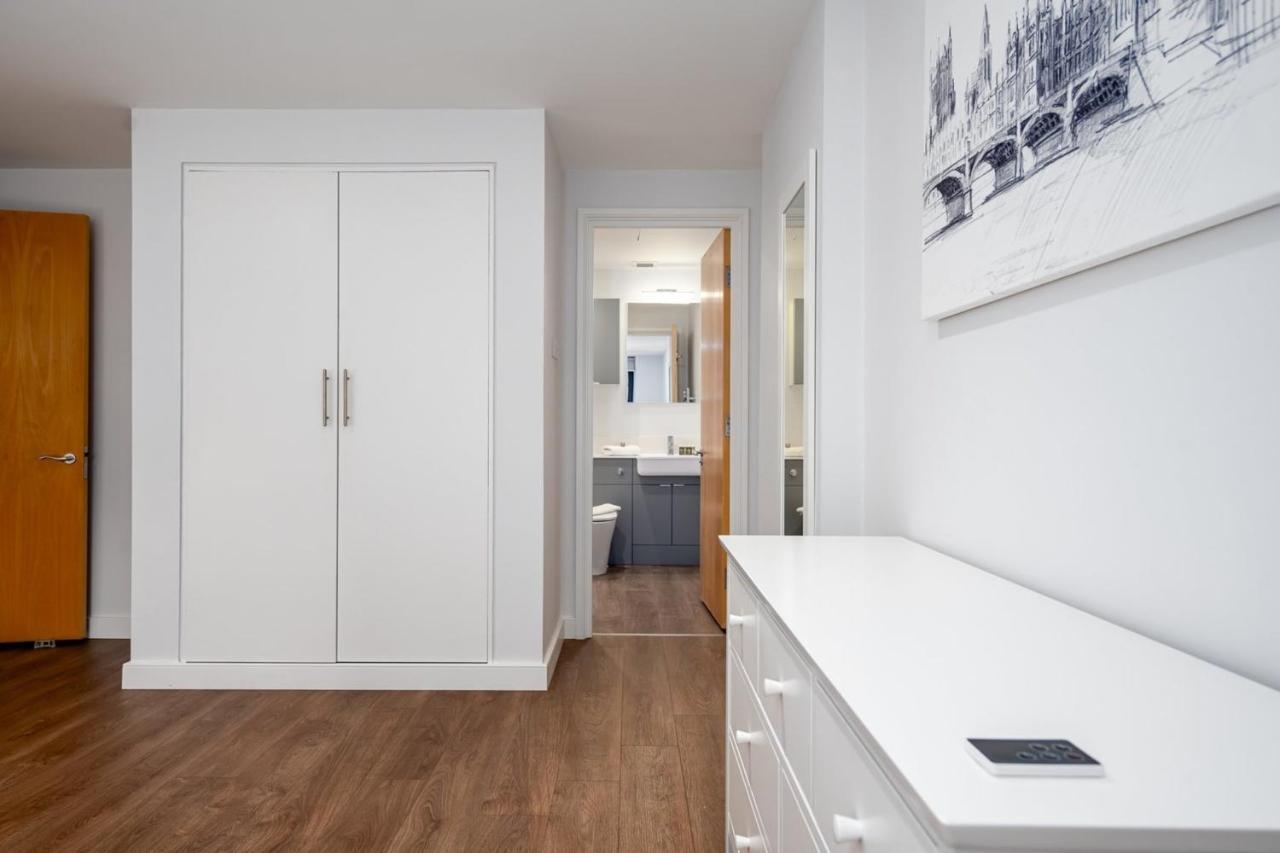Apartamento Modern & Spacious 2 Bedroom In Londres