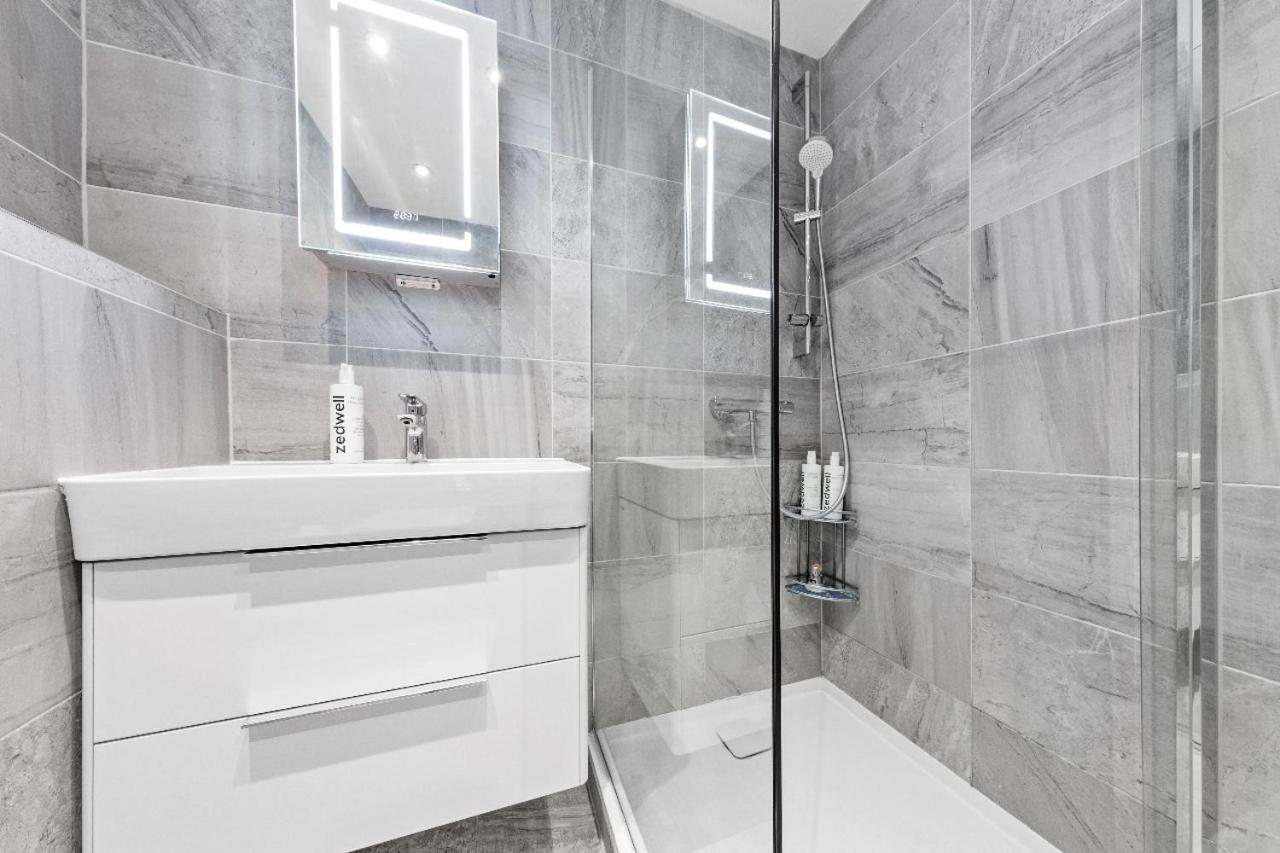 Majestic 2 Bedroom In Knightsbridge Hydepark Kb70 Londres