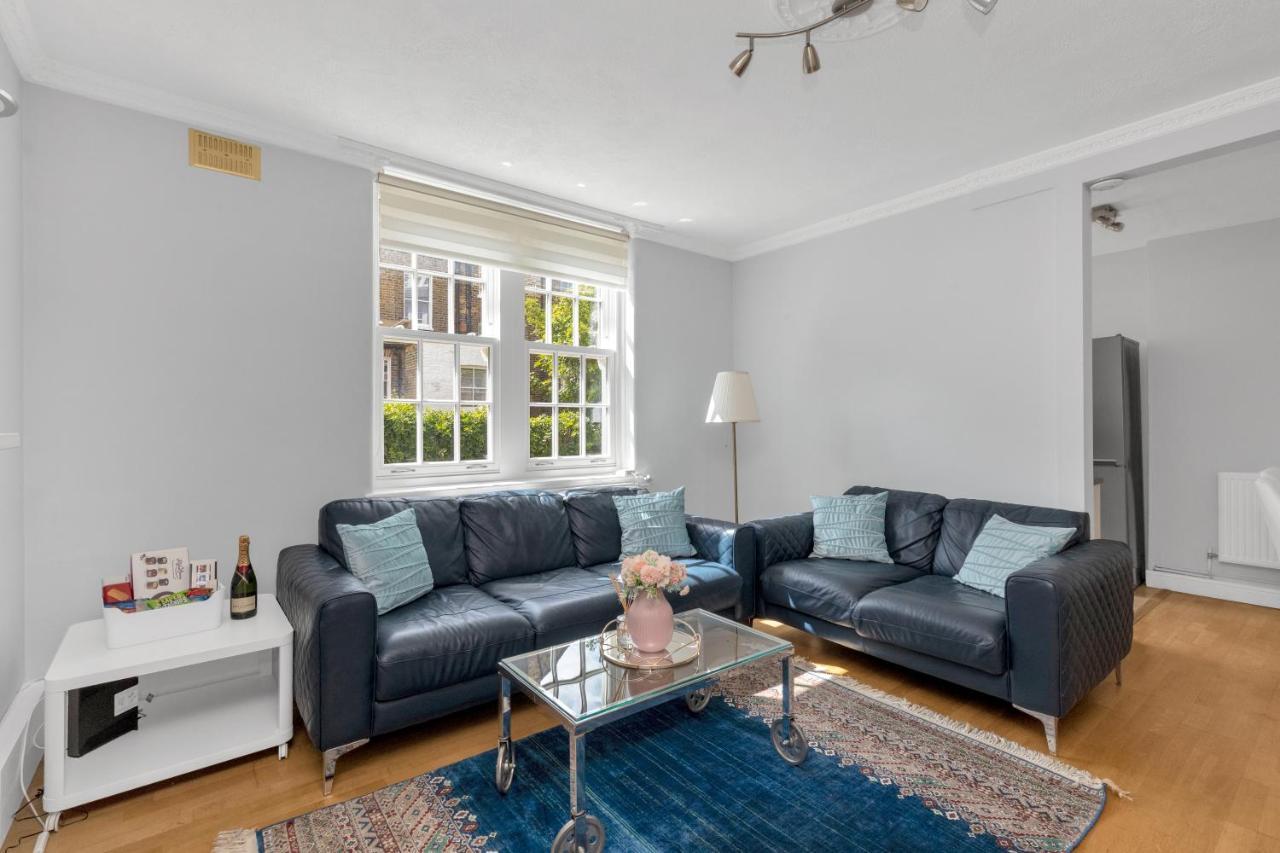 Entire Flat In Heart Of Chelsea Hosted By Zahra Appartement *