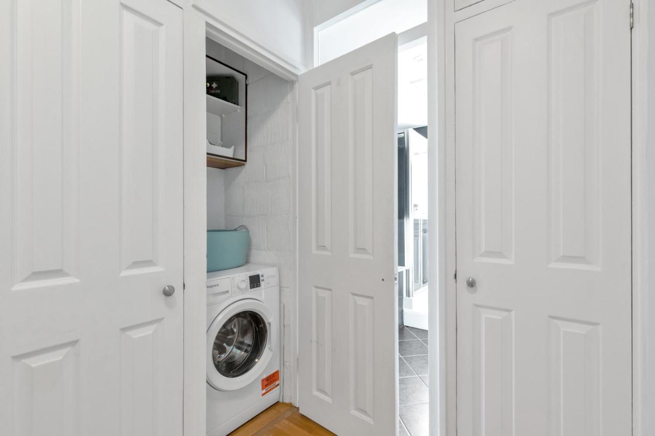 Entire Flat In Heart Of Chelsea Hosted By Zahra Appartement *