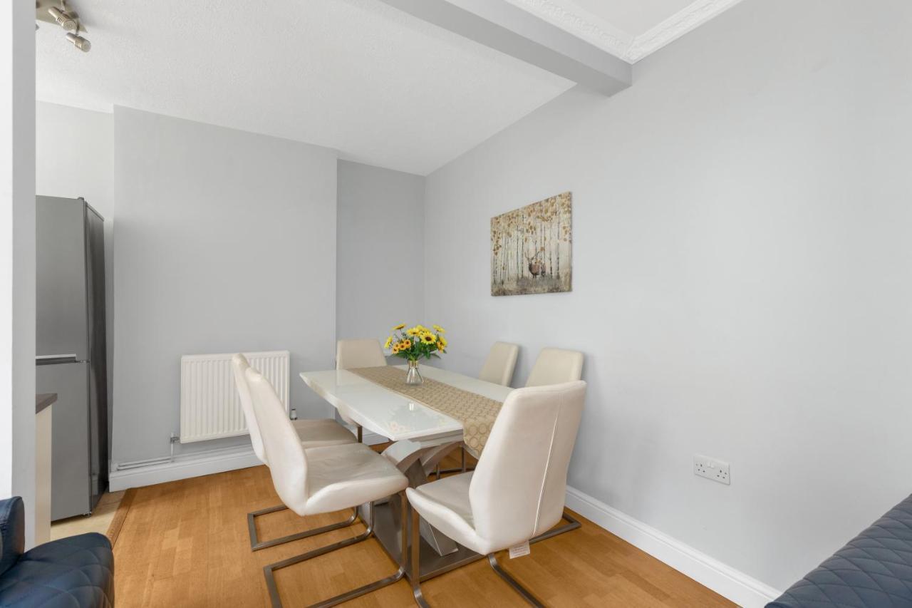 Appartement Entire Flat In Heart Of Chelsea Hosted By Zahra *