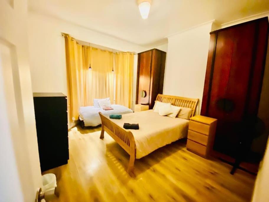 Appartement Two Bedroom House On Ground Floor In Londres