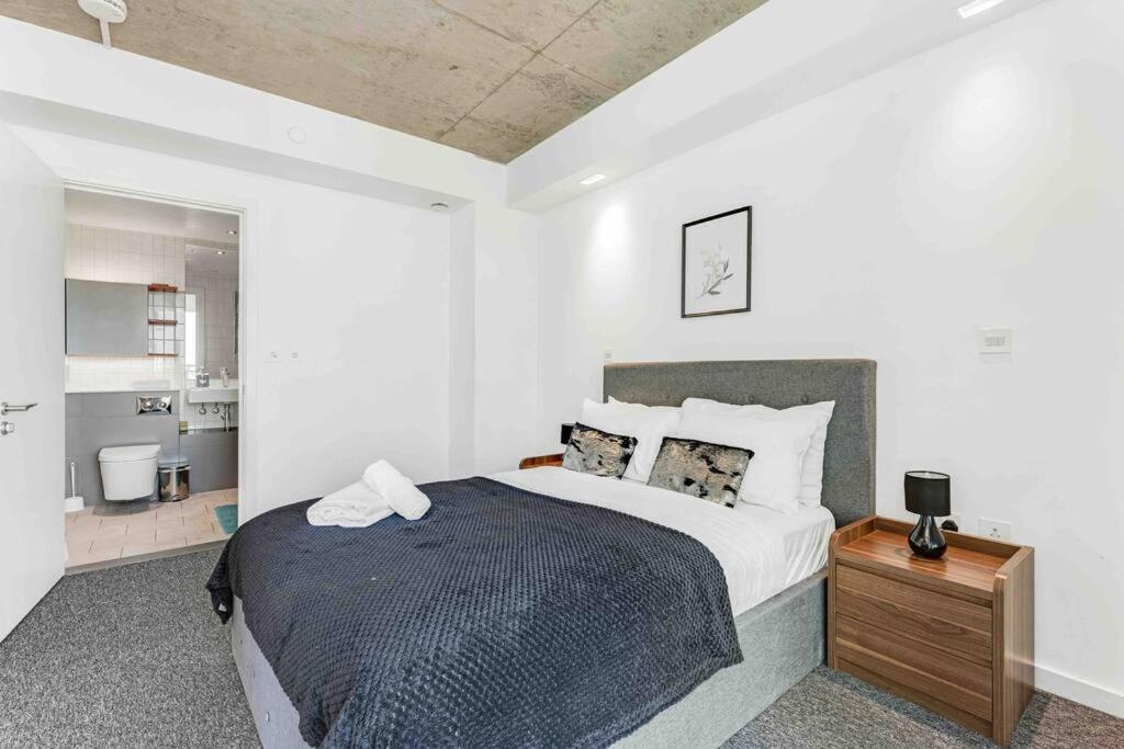 Luxury 3min Walk To Excel,city Hall, O2 Appartement *