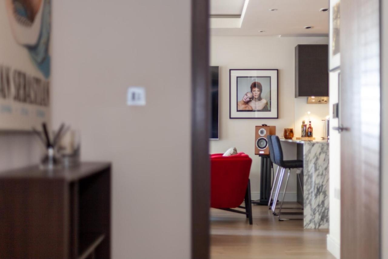 Stylish 2-br Ground Floor In Chelsea Apartment