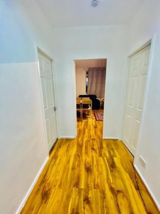 Ground Floor Flat In Bayswater Central Apartment London