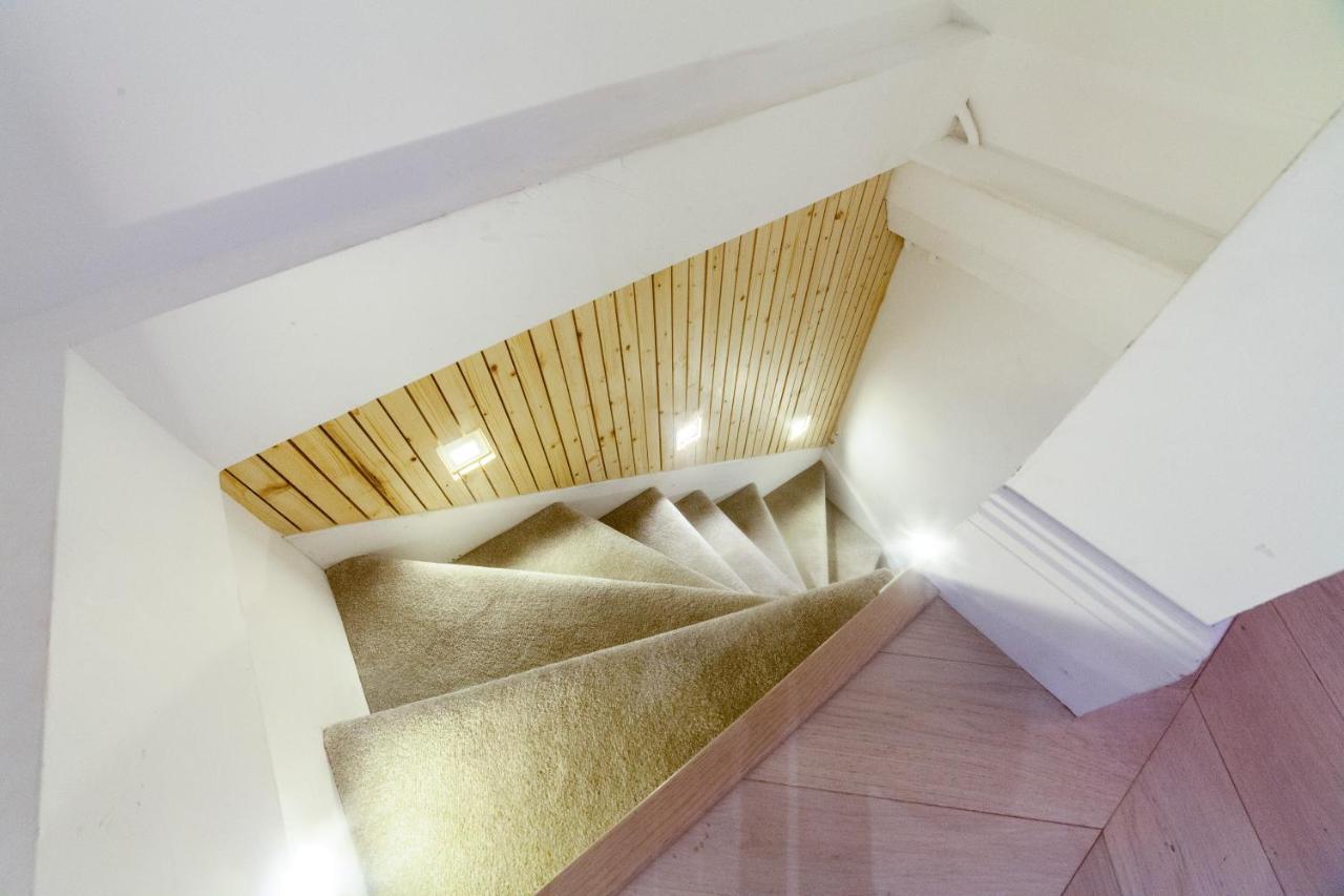 Bright King's Cross 2 Bedroom Flat With Patio Londres