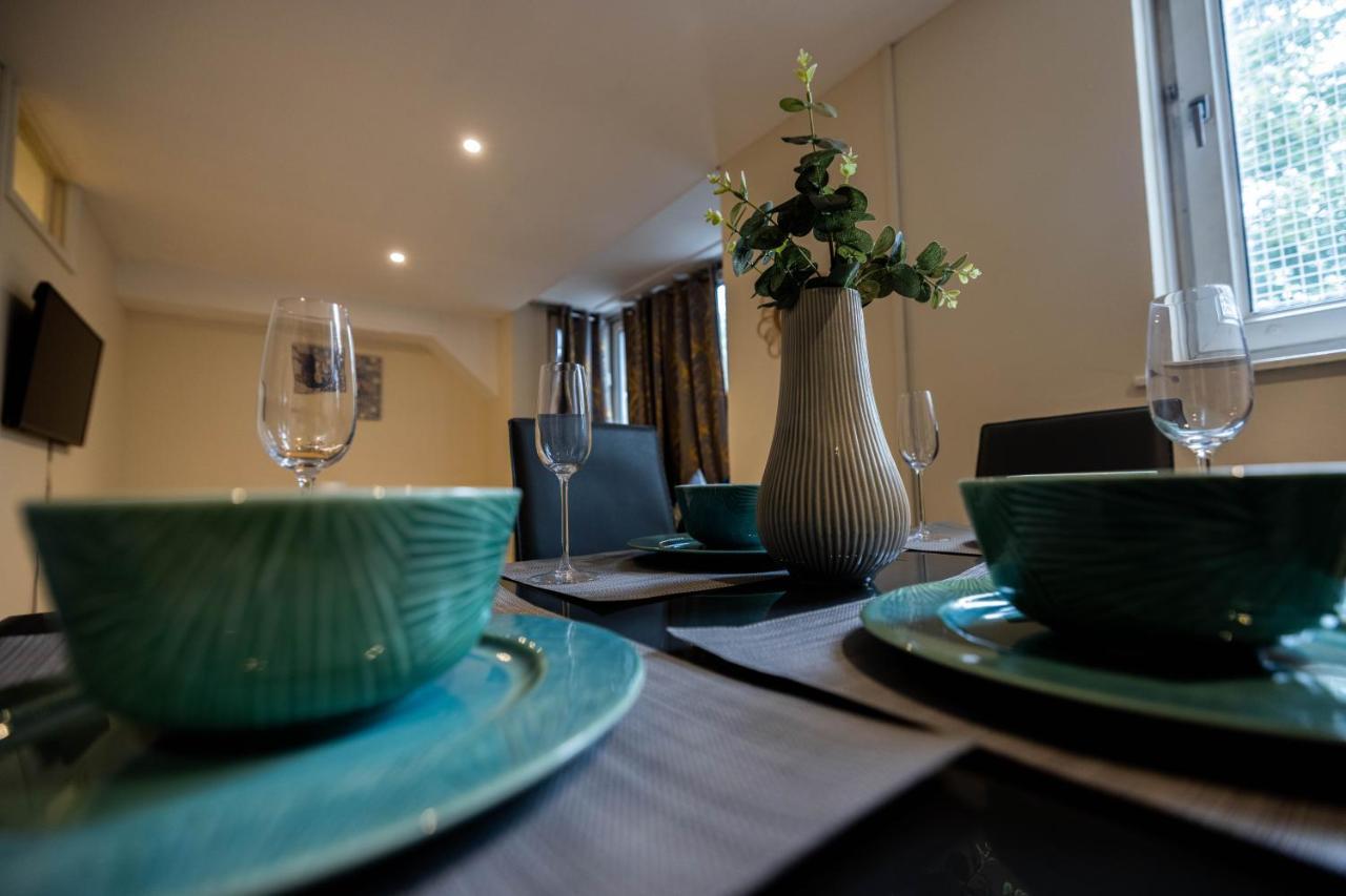 3 Bedrooms-8guests-babycot-15mintopepys-freeparkg Apartamento *