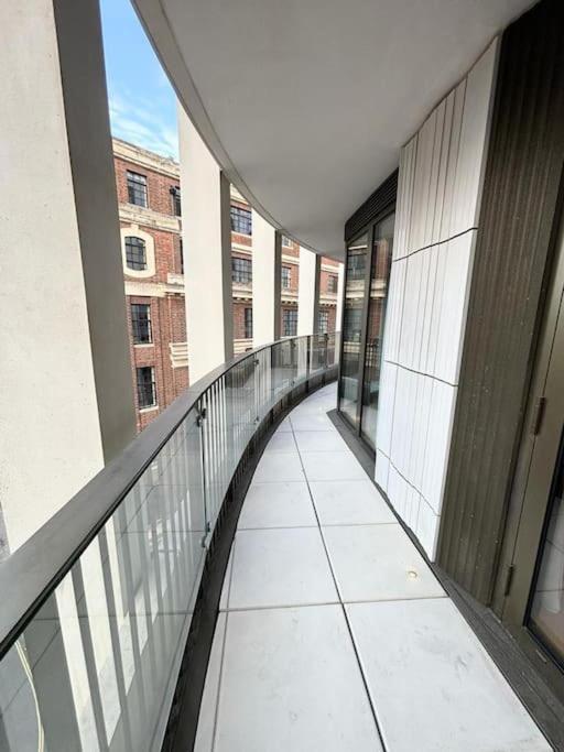 Luxury 2br Apt At C House Near Buckingham Palace Apartment