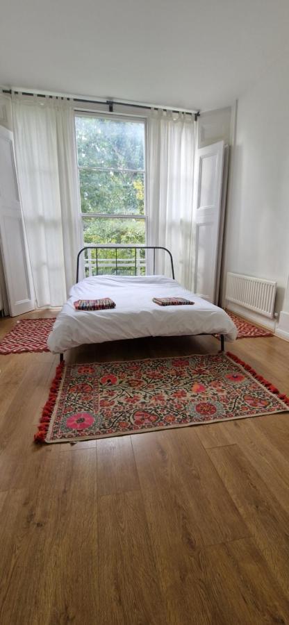 Apartment Primrose Hill - Charming, Cosy, 2 Double Bedrooms