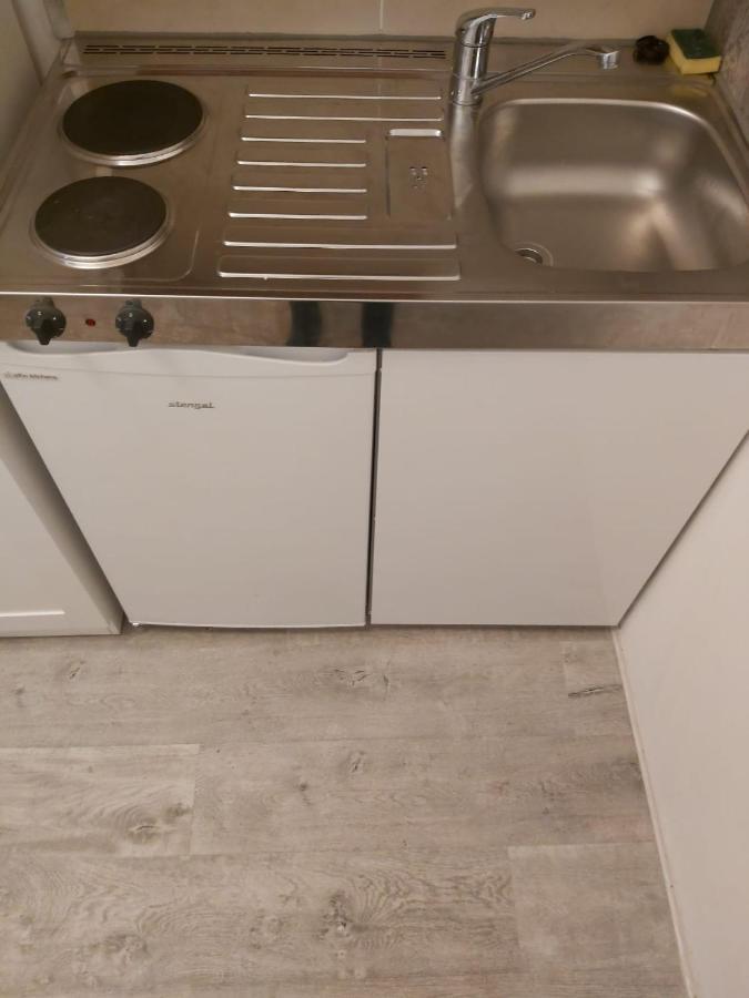 Apartamento Compact Studio For 2 Near Paddington-f13 *