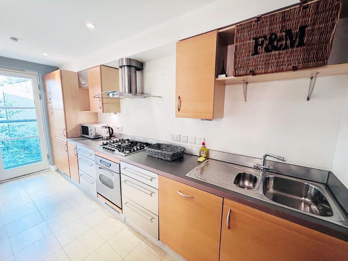 Amazing Flat Near South Kensington - 2 To 3 Bedrooms Apartamento
