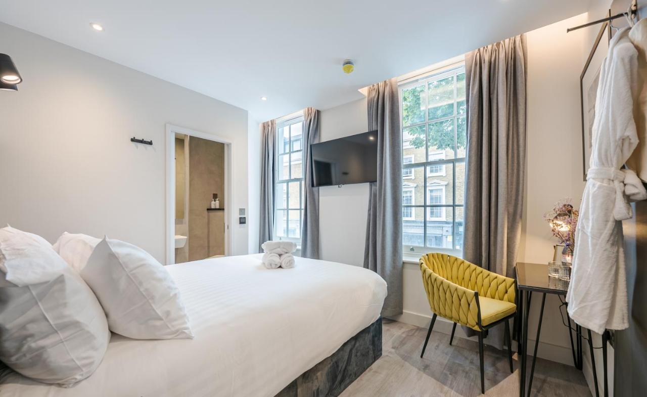 St Pancras 4*