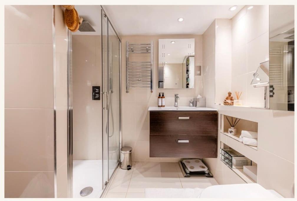 Stunning 2 Bed Londres