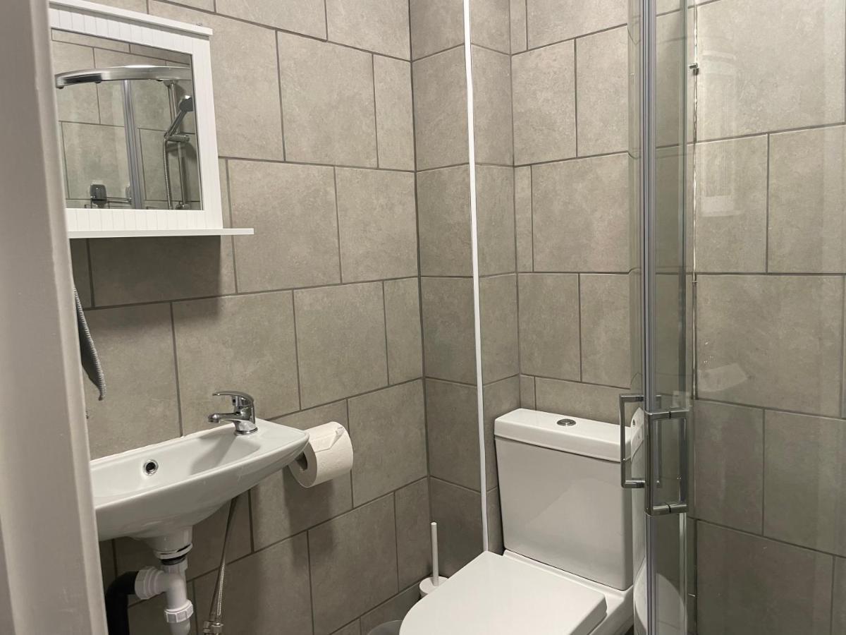 Amazing Studios 4 - East London * Londen