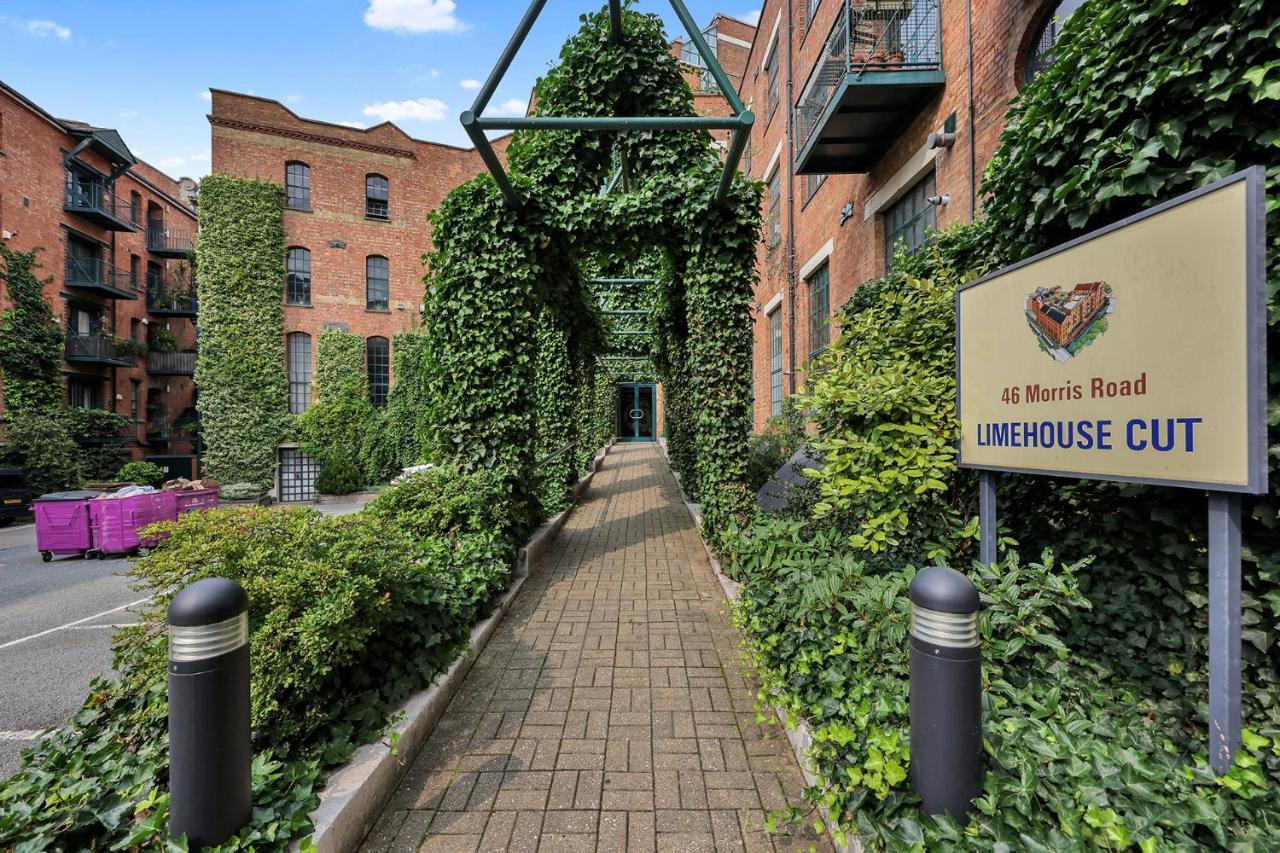 Large Industrial Style 2 Bedroom Short Term & Flexible Renting Canary Wharf With Free Wifi Apartamento Londres