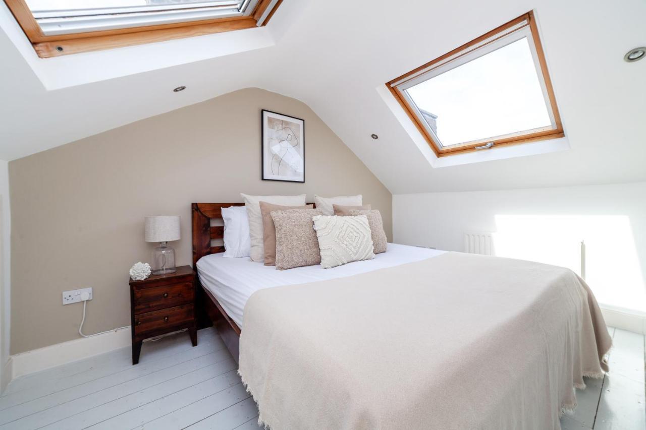 The Westbourne Park Collection Apartment *