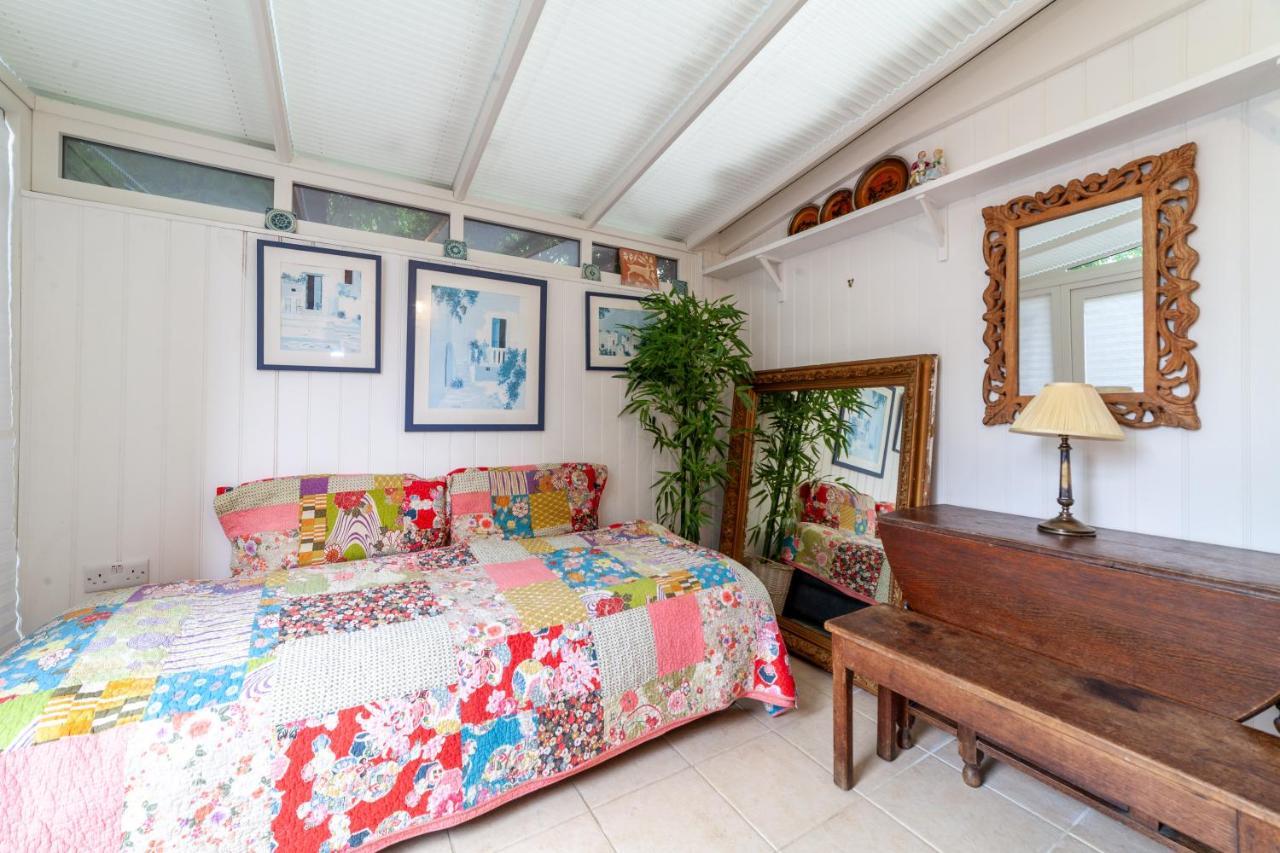 Charming And Spacious 1 Bedroom Flat In Battersea *