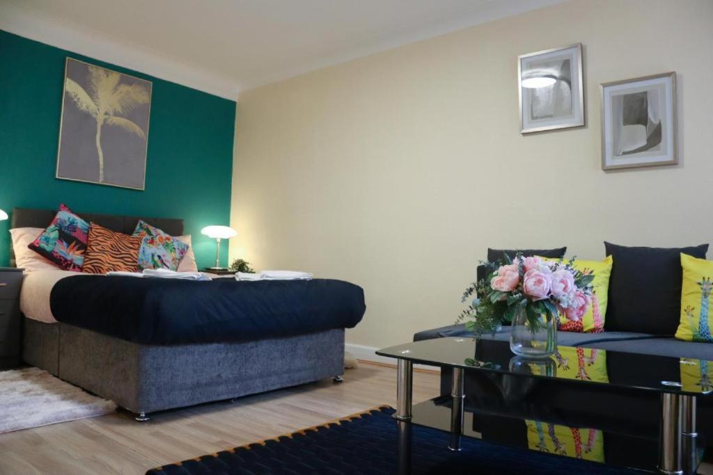 Apartment Hyde Park Studio London
