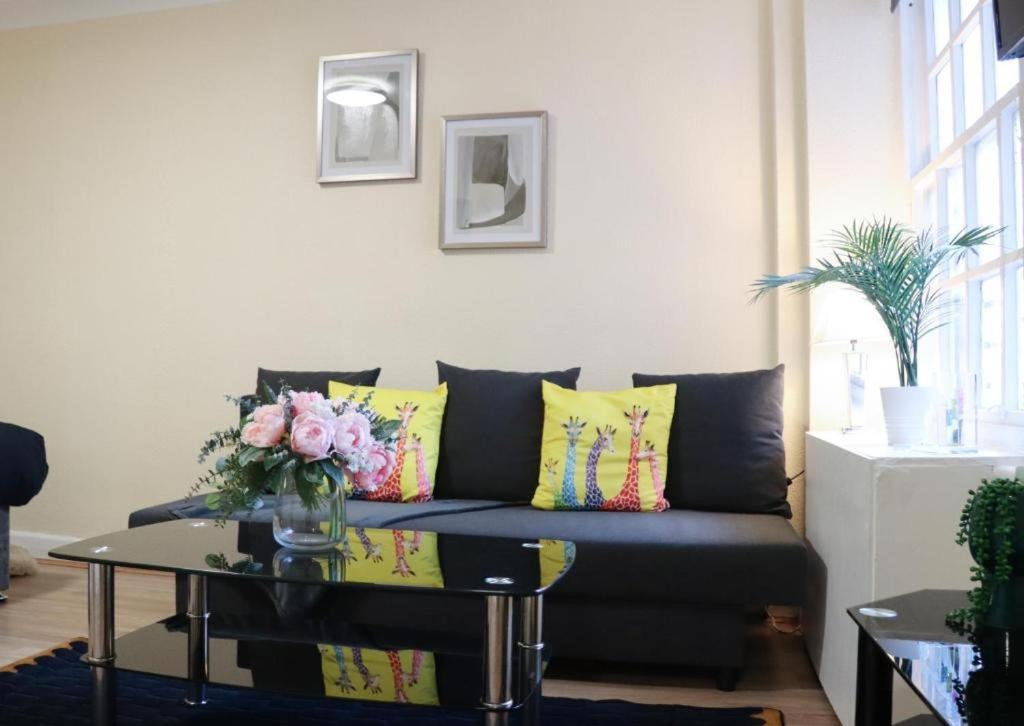 Hyde Park Studio * London