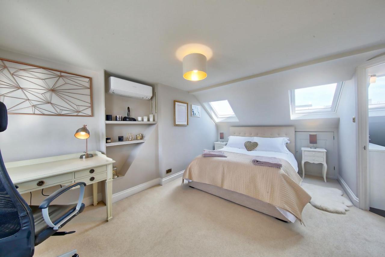 Family 4-bed House & Secluded Garden - Wimbledon Holiday home *