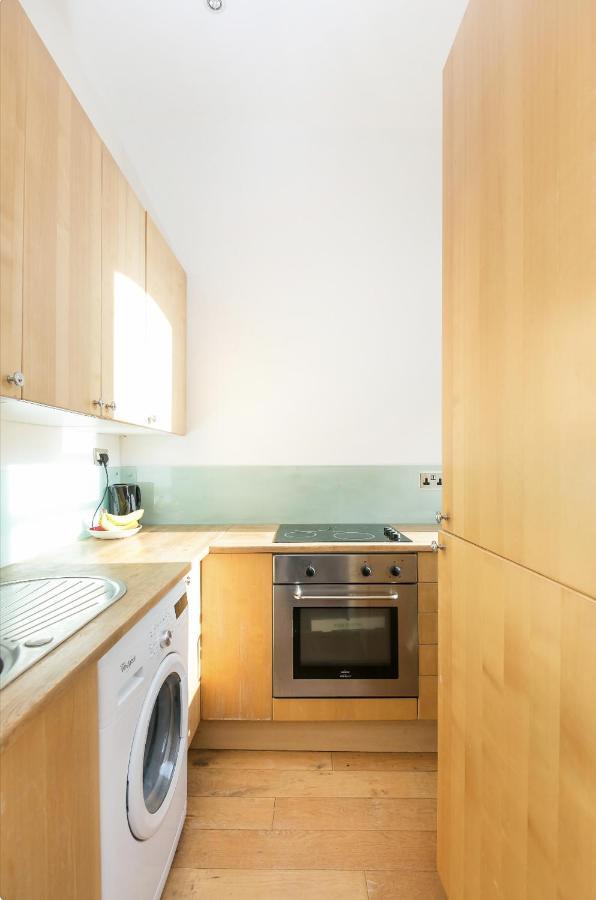 Sun Drenched 1 Bedroom In Farringdon * Londres