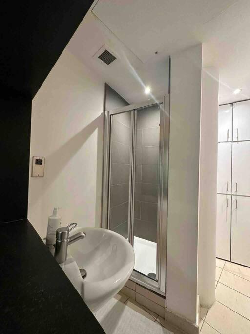 1 Bedroom In St Piccadilly Hy10 Londres