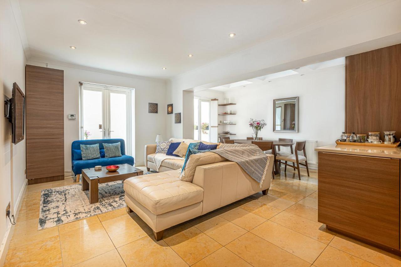Stunning 2br Flat W2 Patio In Kensington * London