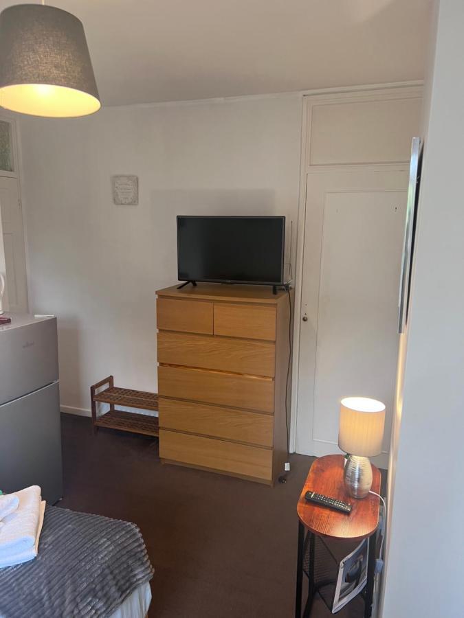 Exford Court 2 Homestay *