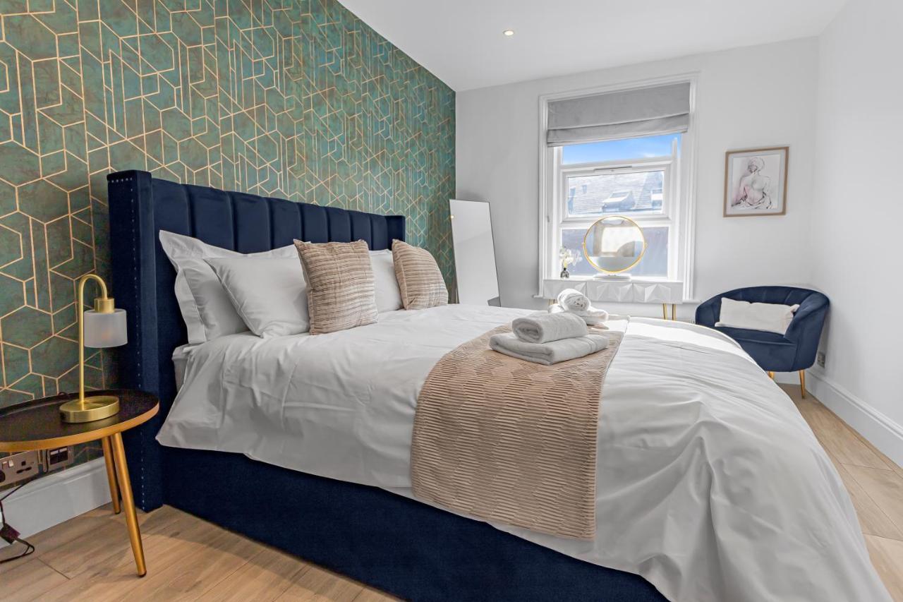 Modern 3 And 2 Bedroom In Maida Vale Apartamento