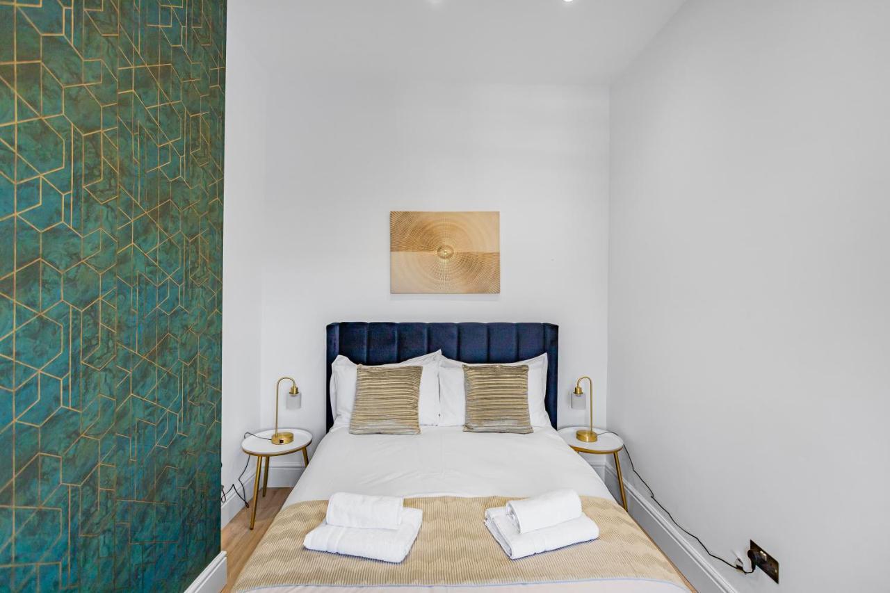 Modern 3 And 2 Bedroom In Maida Vale Londres