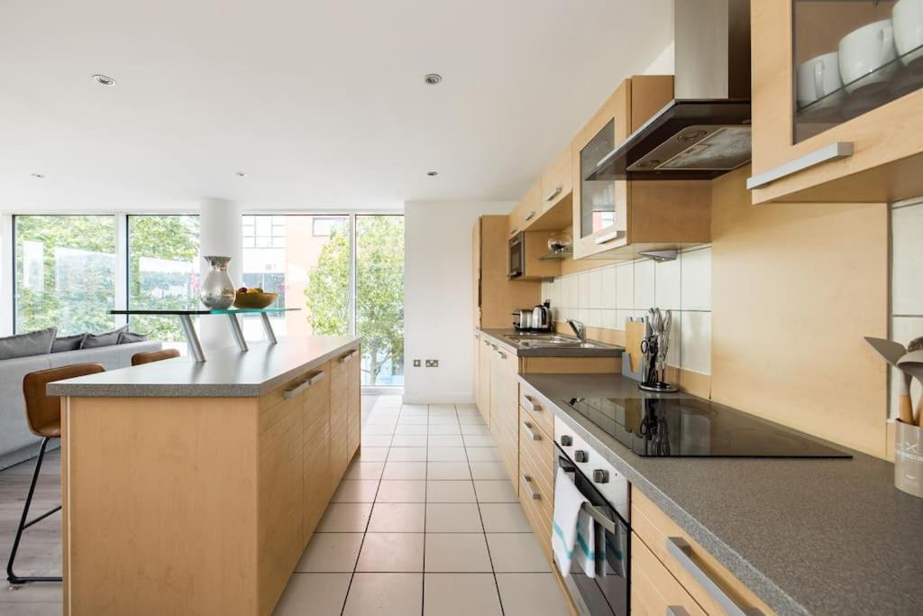 Luxury - Excel - O2- 3 Bedroom Apartamento *