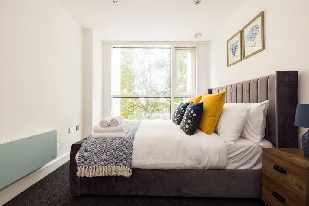 Apartamento Luxury - Excel - O2- 3 Bedroom Londres