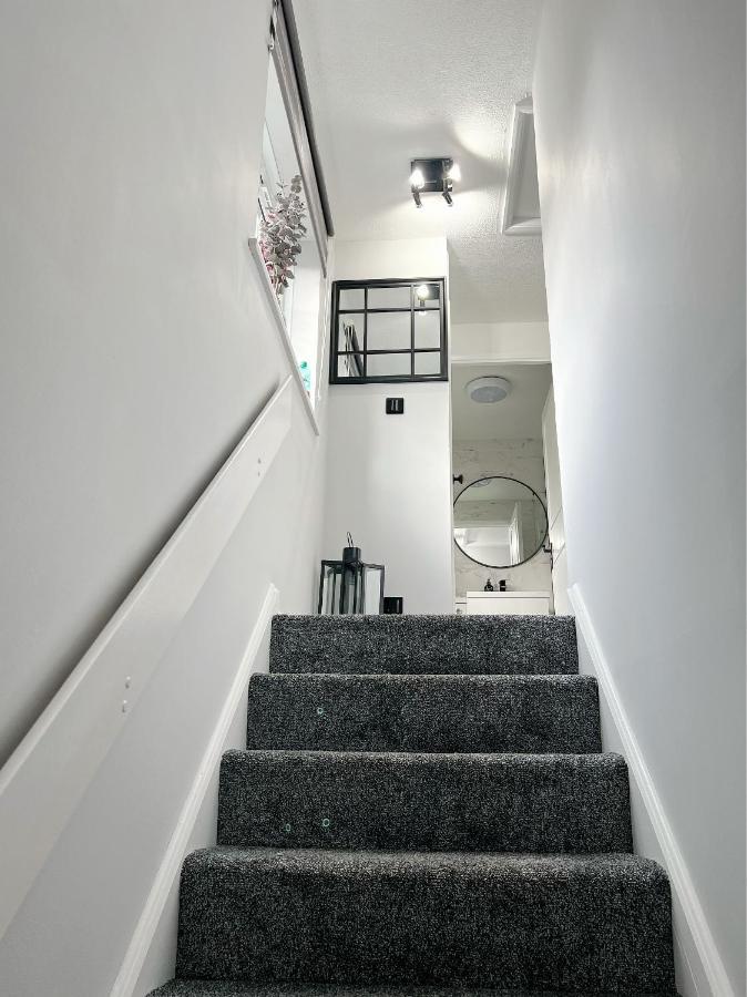 Ferienhaus Stunning In Beckton With Private Entrance *