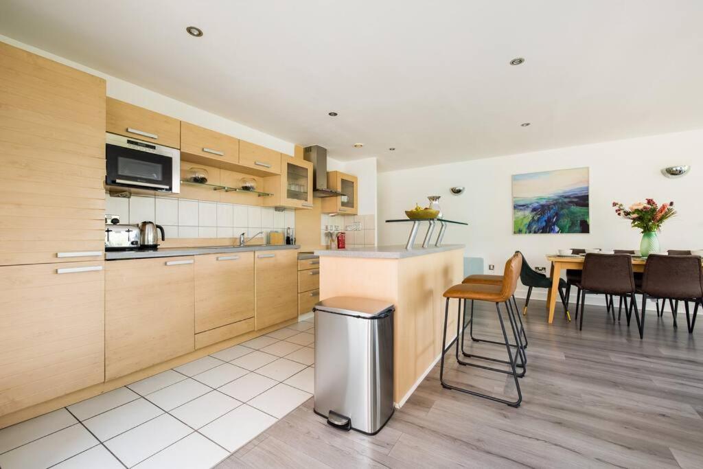 Apartamento Luxury - Excel - O2- 3 Bedroom Londres