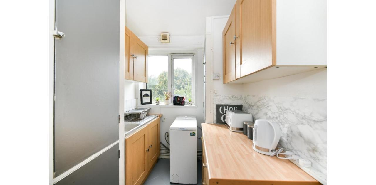 Entire Two Bedroom Flat In The Heart Of Greater