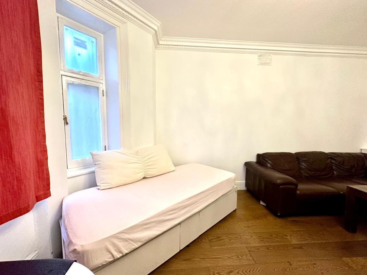 1 Step To Station! Double In Marylebone&paddington, , #room Name Is Tokyo# Homestay *