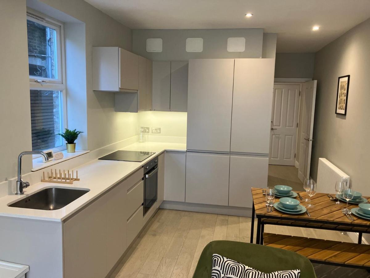 Spectacular 2 Bed With Lovely Terrace - 1 The Southwell Apartamento